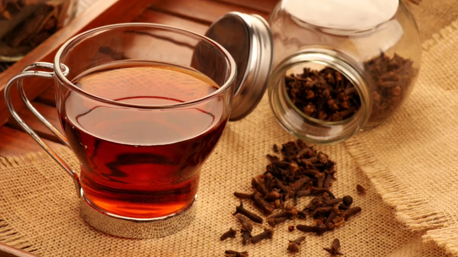 How-To-Make-Clove-Tea