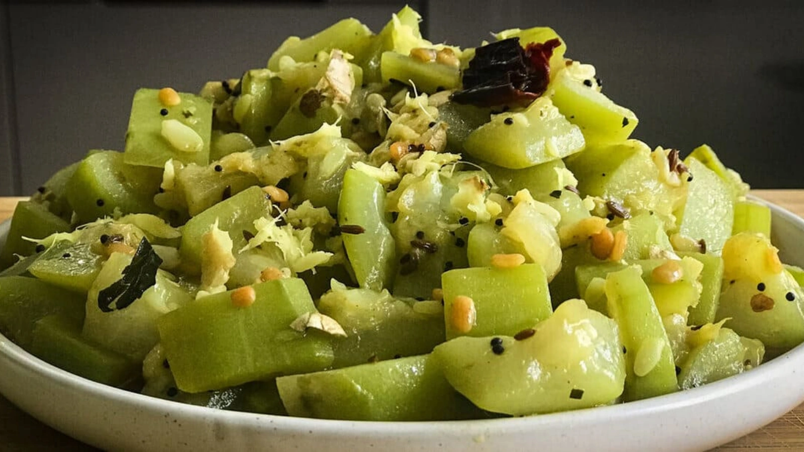 bottle-gourd-with-lentils